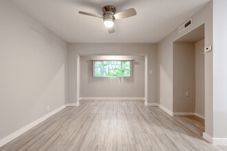 The Nest in Austin, TX - Building Photo - Interior Photo