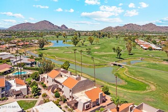 7224 N Vía Camello Del Norte in Scottsdale, AZ - Building Photo - Building Photo