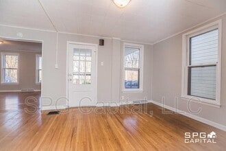 427 Hood St in Chambersburg, PA - Building Photo - Building Photo