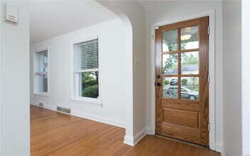 27 Waverton Dr in St. Louis, MO - Building Photo - Building Photo