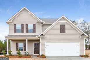25 Michelle Wy in Covington, GA - Building Photo