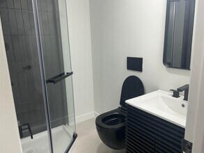 437 Bramhall Ave in Jersey City, NJ - Building Photo - Building Photo