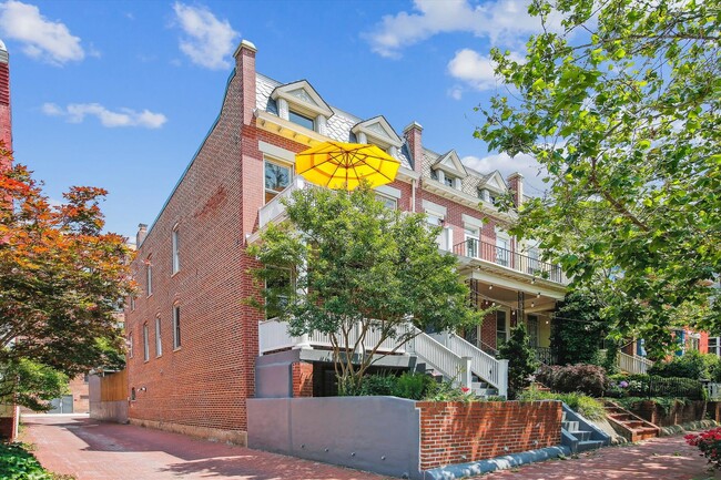 property at 519 8th St NE