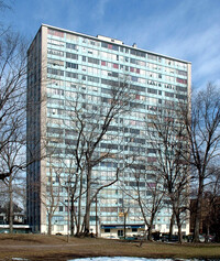 Elizabeth Tower in Newark, NJ - Foto de edificio - Building Photo