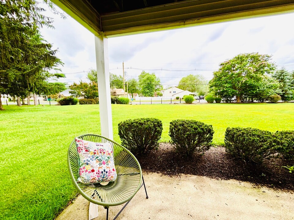 224 Sherbrooke Ct, Unit 224 Sherbrooke Ct in Cherry Hill, NJ - Foto de edificio