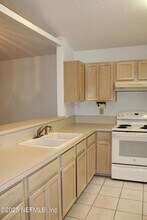 11202 Mikris Dr S in Jacksonville, FL - Building Photo - Building Photo
