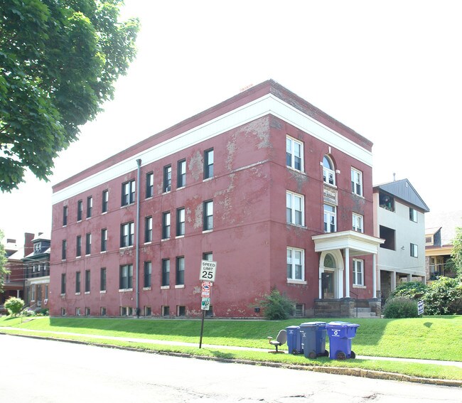 5110 Friendship Ave in Pittsburgh, PA - Foto de edificio - Building Photo