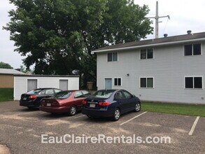 1114 1st Ave, Unit 1114 1st Ave. in Eau Claire, WI - Foto de edificio - Building Photo