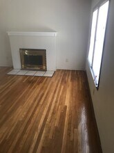 1207 Warner St in Chico, CA - Foto de edificio - Building Photo