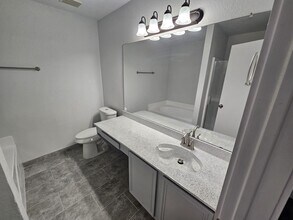 919 Crestwood Dr in Cedar Hill, TX - Building Photo - Building Photo