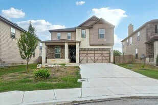 3306 Putnam Fields in Converse, TX - Building Photo