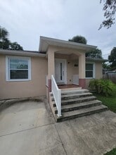 1607 E Linebaugh Ave. in Tampa, FL - Building Photo - Building Photo