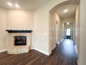 335 Country Meadows Blvd in Waxahachie, TX - Building Photo - Building Photo