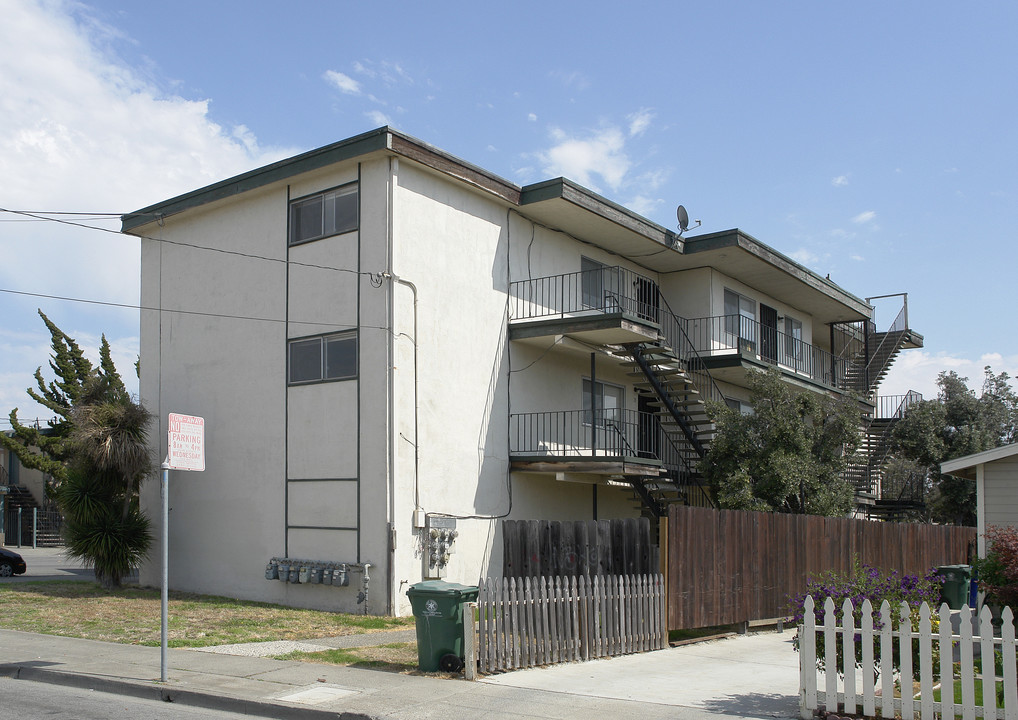 1412 Mission Ave in San Pablo, CA - Foto de edificio