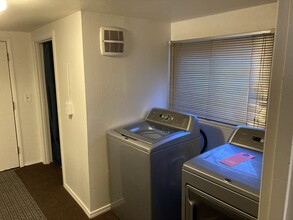 1133 19th Ave in Fairbanks, AK - Building Photo - Building Photo