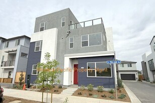 322 Isabelline Ct in San Ramon, CA - Building Photo