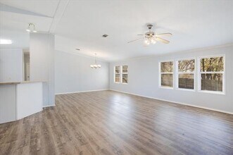 4775 TX-91 in Denison, TX - Building Photo - Building Photo