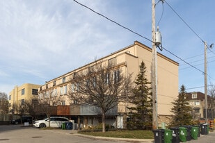 73B Finch Av W in Toronto, ON - Building Photo