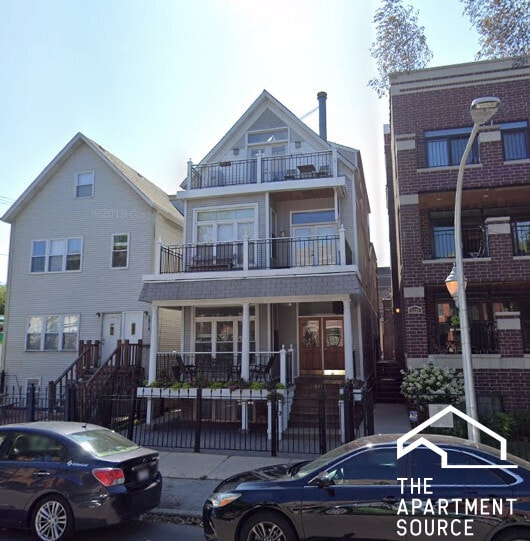 3216 N Racine Ave, Unit garden