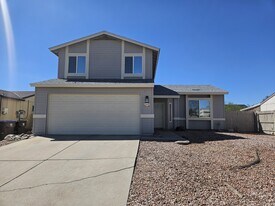 5861 N Moonbrook Rd in Tucson, AZ - Building Photo