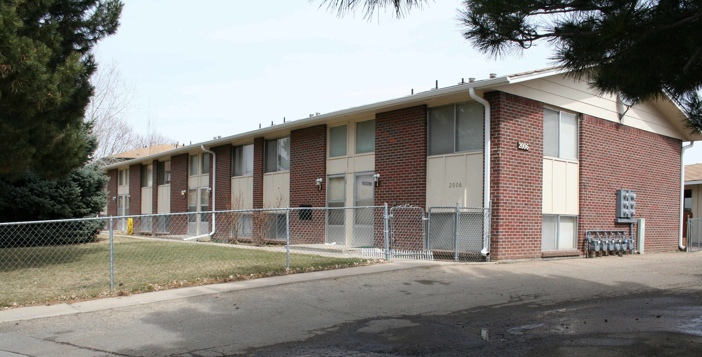 2006 McCall Pl in Longmont, CO - Building Photo