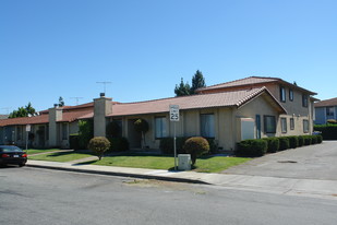 1512 Moorpark Ave Apartments