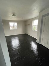 25 Race St in Uniontown, PA - Building Photo - Building Photo