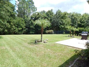 6433 Bridgecrest Dr in Fish Hawk, FL - Building Photo - Building Photo