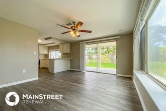 3639 Rock Royal Dr in Holiday, FL - Foto de edificio - Building Photo