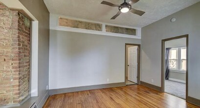 1028 N 33rd St in Omaha, NE - Building Photo - Building Photo