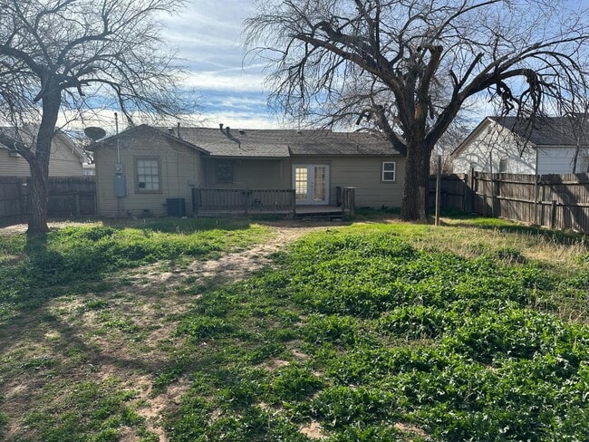property at 3114 33rd St
