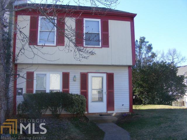 1535 Inverness Dr in Stone Mountain, GA - Building Photo