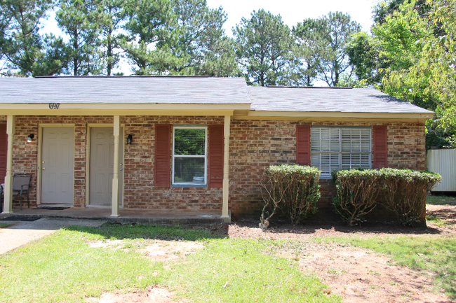 505 Coventry Ct in Perry, GA - Building Photo - Building Photo