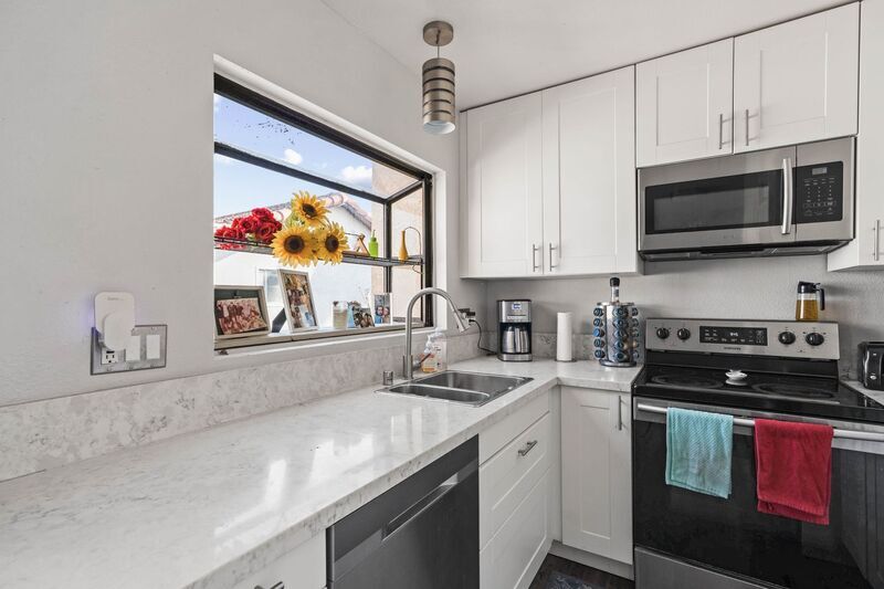 4642 Utah St in San Diego, CA - Building Photo