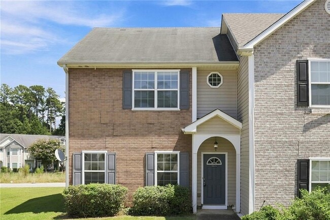 property at 8606 Thomas Ln