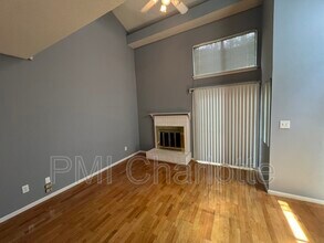 8087 Charter Oak Ln in Charlotte, NC - Building Photo - Building Photo