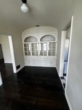 189 S Martel Ave, Unit 189 South Martel Avenue in Los Angeles, CA - Foto de edificio - Building Photo