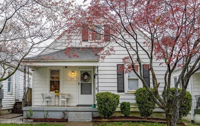 834 W Whitney Ave in Louisville, KY - Foto de edificio - Building Photo