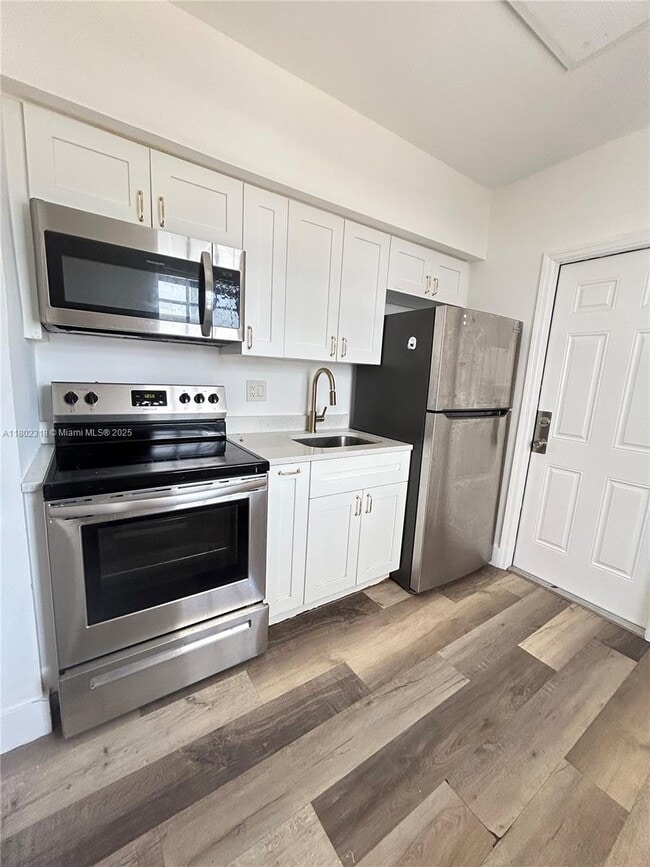 property at 571 NE 67th St