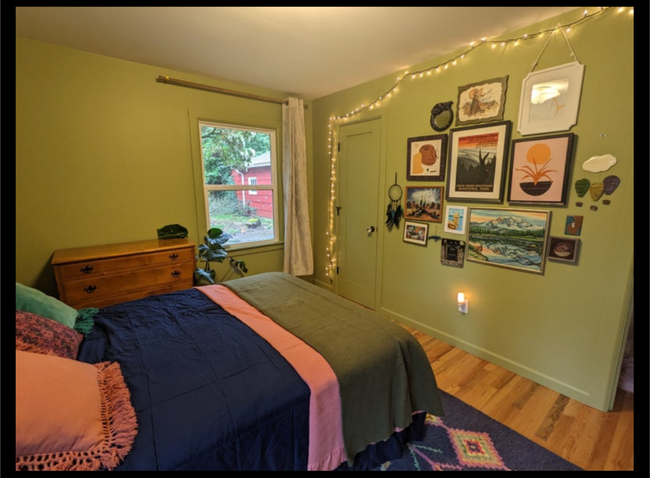 14344 Roslyn Pl N in Seattle, WA - Building Photo - Building Photo