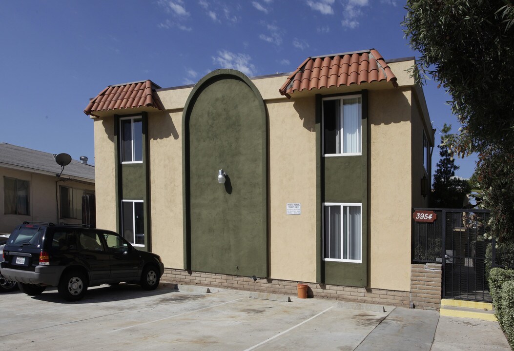 3954 Mississippi St in San Diego, CA - Building Photo