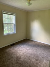 1005 Oak Grove Rd in Rainsville, AL - Building Photo - Building Photo
