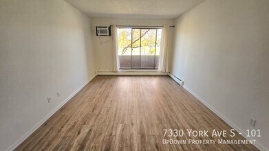 7330 York Ave S in Minneapolis, MN - Building Photo - Building Photo