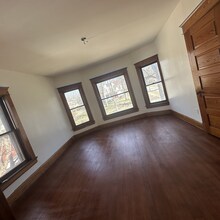 336 S 16th St, Unit 334 in Quincy, IL - Building Photo - Building Photo