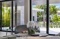 520 Lakeview Ct in Miami Beach, FL - Building Photo - Building Photo