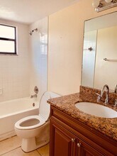 1566 Lake Crystal Dr in West Palm Beach, FL - Building Photo - Building Photo