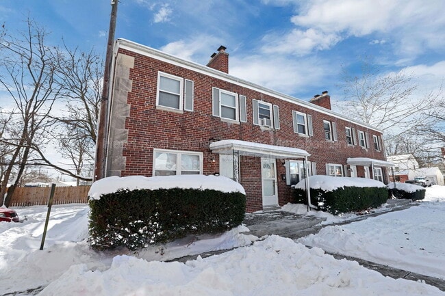 338 S Chase Ave in Columbus, OH - Building Photo - Building Photo