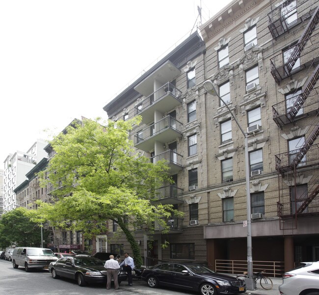 226 East 25th Street in New York, NY - Building Photo - Building Photo