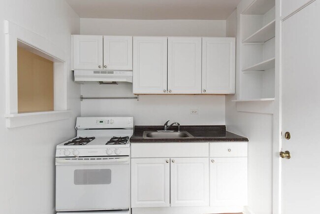 2617.5 N Spaulding Ave in Chicago, IL - Building Photo - Building Photo