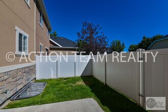 13533 Venicia Way in Draper, UT - Building Photo - Building Photo